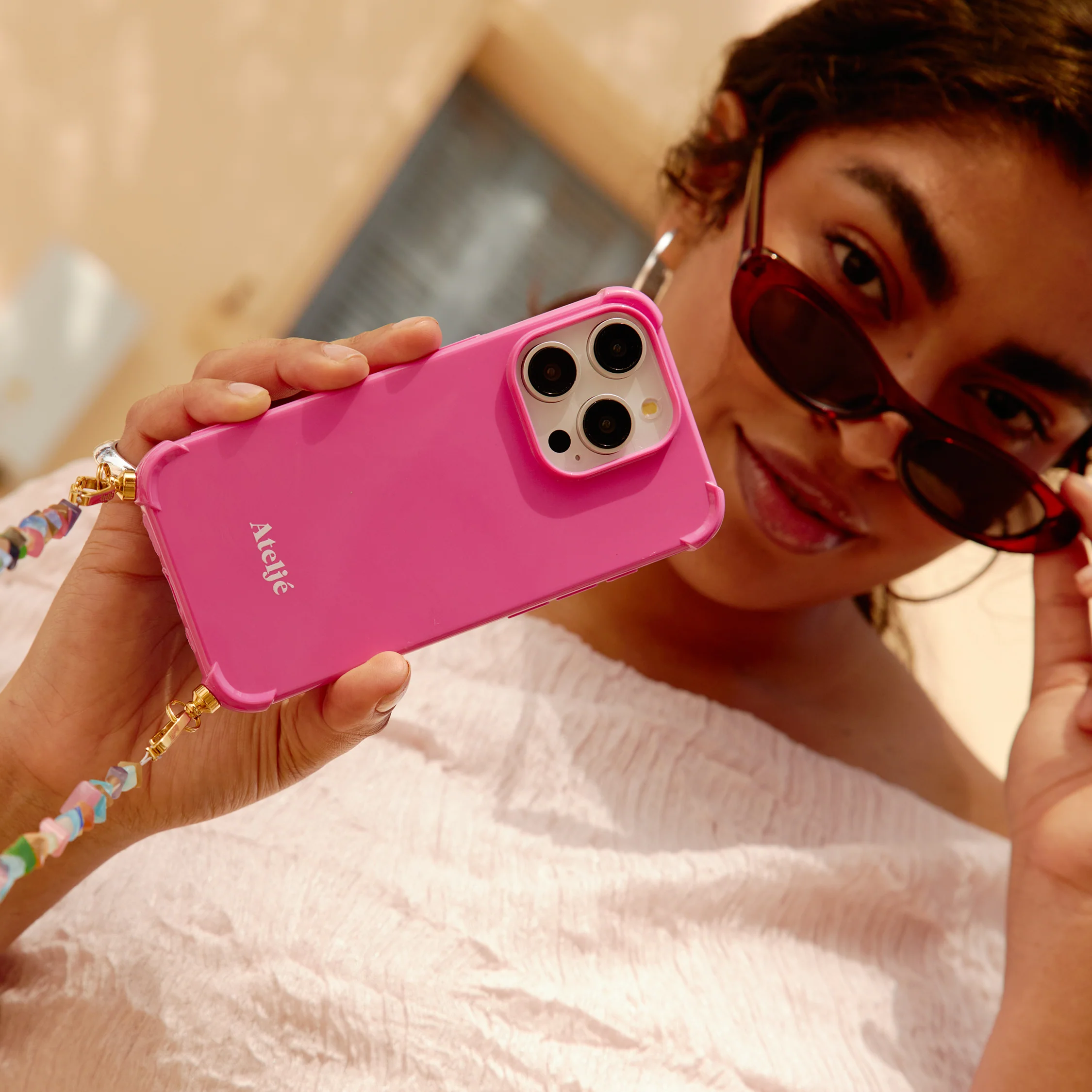 Poppy pink recycled iPhone case - no cord - Image 5