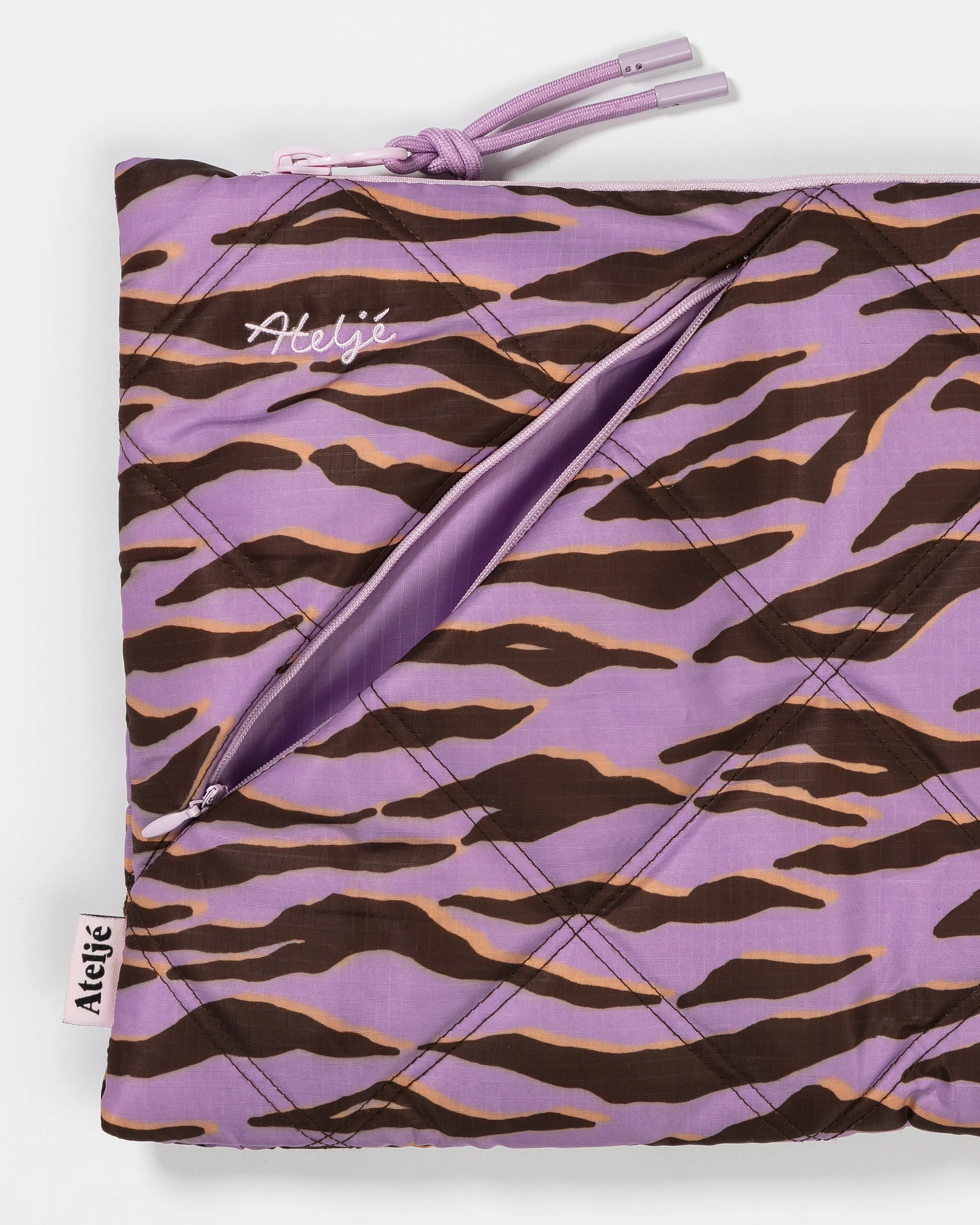 Puffy recycled laptop sleeve - Savanna - Image 7